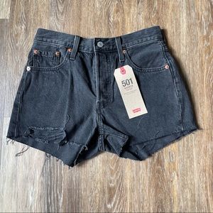 NWT black Levi 501 shorts
